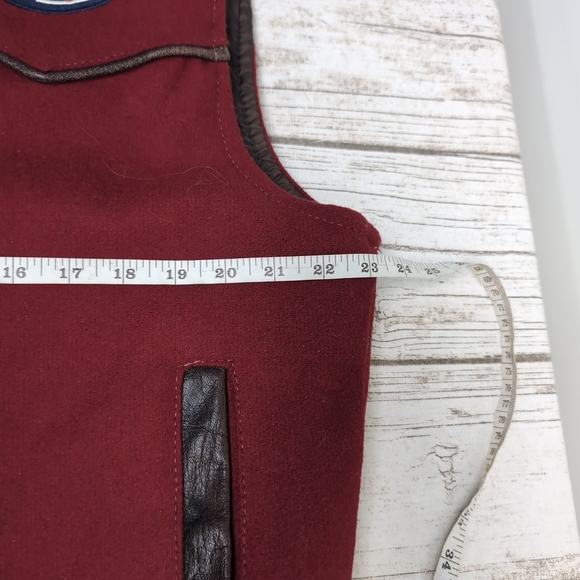 Boyd Gaming Wool 2014 Vegas NFR Gold Coast Red Vest Size Large Made In Usa - Picture 4 of 9